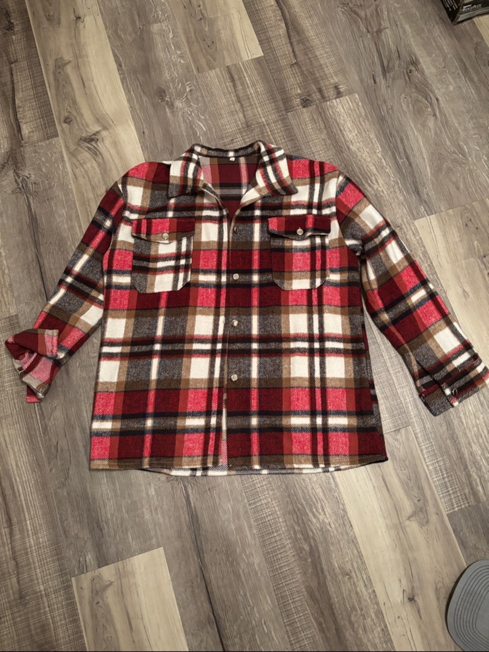 Women’s Red Plaid Button-Up Shacket